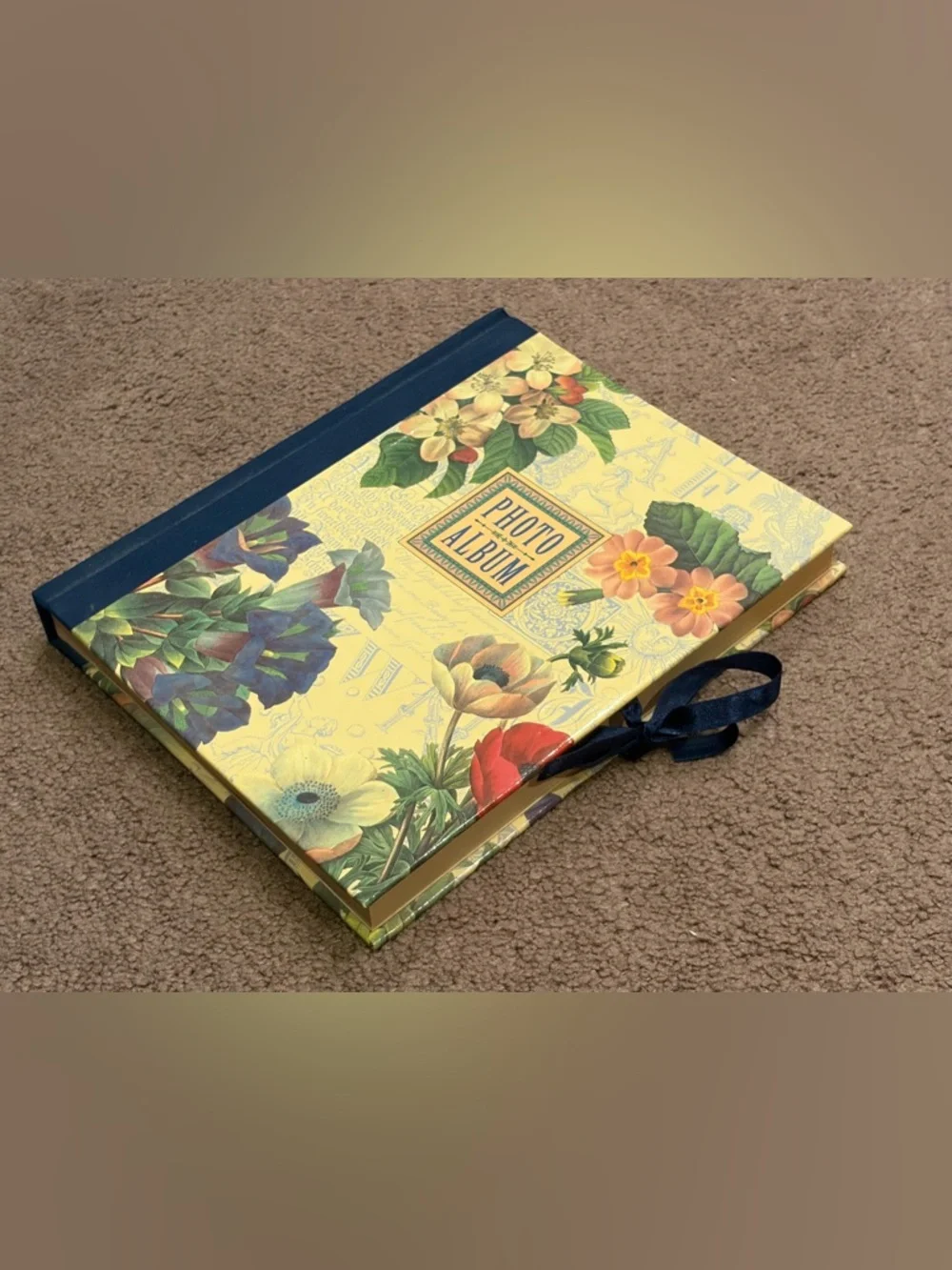 1996 Vintage Victorian Style Photo Album Michel Publishing Cottagecore Floral